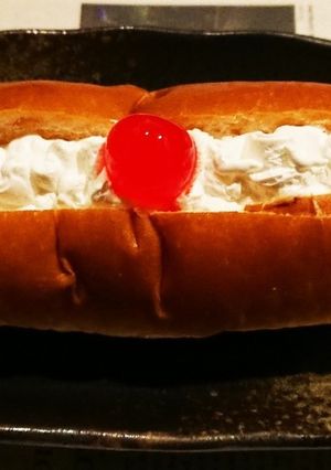 ホイップクリームパン-レシピのメイン写真
