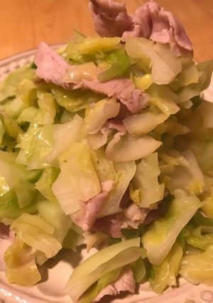 キャベツとベーコンの野菜炒め-レシピのメイン写真