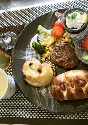 天然酵母ミネラルパンおうちカフェランチ-レシピのメイン写真