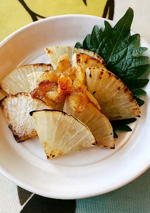 鶏皮焼き大根♪塩で♪簡単シンプル！-レシピのメイン写真