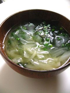 玉ねぎがおいしい味噌汁-レシピのメイン写真