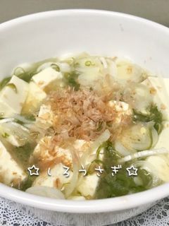 レンジだけ♪めかぶと柚子胡椒で簡単湯豆腐-レシピのメイン写真