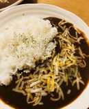カレーにプラス☆とろけるチーズ＆パセリ