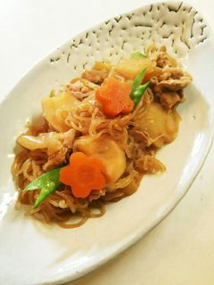 肉じゃが(豚肉)ル・クルーゼ-レシピのメイン写真