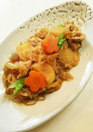 肉じゃが(豚肉)ル・クルーゼ-レシピのメイン写真