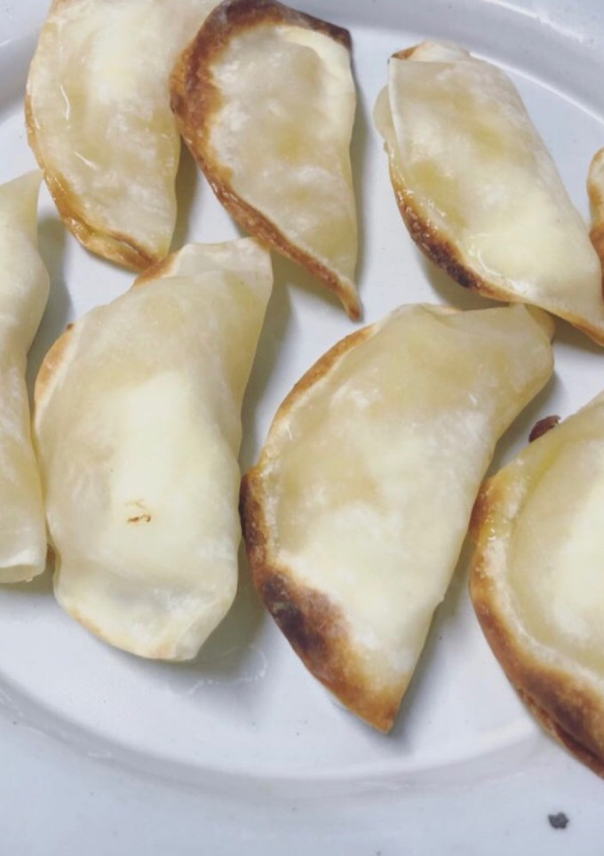 チーズとりんご 餃子の皮で簡単おやつ-レシピのメイン写真