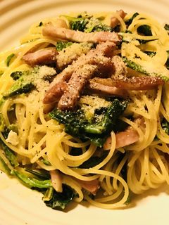 ベーコン&ホウレン草の生クリームパスタ-レシピのメイン写真