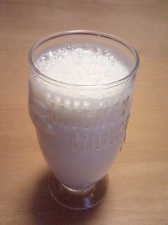 朝にぴったり簡単シェイク(^ω^∩)-レシピのメイン写真