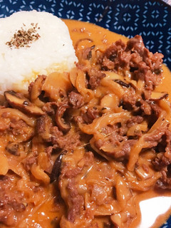フォンドヴォー缶で!ビーフストロガノフ-レシピのメイン写真