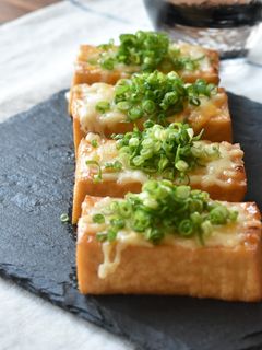 おうち居酒屋♪厚揚げの味噌チーズ焼き-レシピのメイン写真