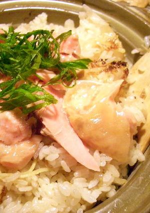 1人用土鍋で鮭釜飯-レシピのメイン写真