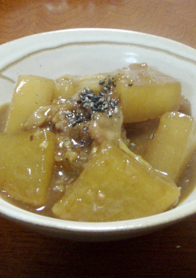 薄切り豚肉と大根のオイスターソース煮-レシピのメイン写真