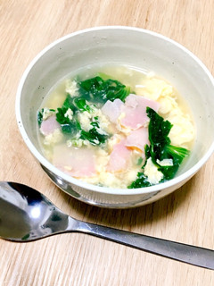 さっと一品!セロリ葉のぽかぽか卵スープ♡-レシピのメイン写真