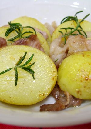新じゃがいもと豚肉のローズマリー風味焼き-レシピのメイン写真