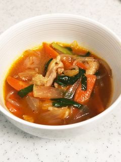 鶏とトッポギの韓国風スープ-レシピのメイン写真
