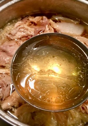 透き通るスープ*豚と白菜の鍋-レシピのメイン写真