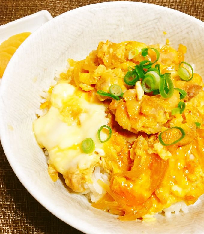 一度に4人分♪トロトロ卵のつゆだく親子丼-レシピのメイン写真