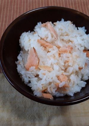鮭の炊き込みご飯♪-レシピのメイン写真