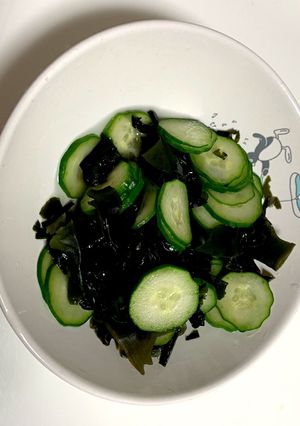 簡単すぎる！キュウリとワカメの酢の物-レシピのメイン写真