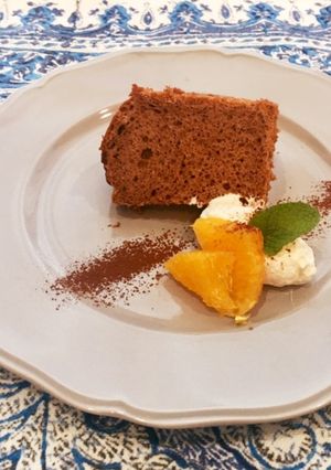 ココアシフォンケーキ〜オレンジを添えて〜-レシピのメイン写真