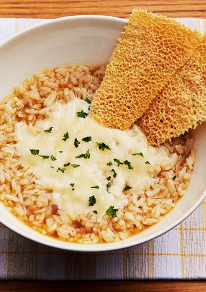 サッポロ一番でカリカリチーズのせリゾット-レシピのメイン写真