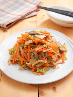 生姜たっぷりでクセになる野菜の味噌炒め-レシピのメイン写真