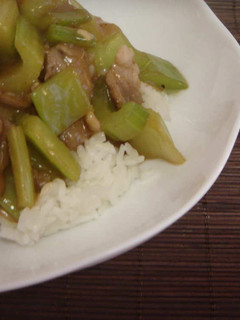 豚とセロリの中華丼-レシピのメイン写真