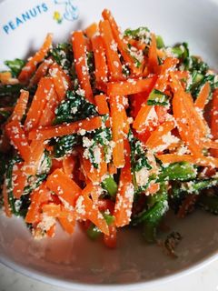 春菊と人参の炒め煮-レシピのメイン写真