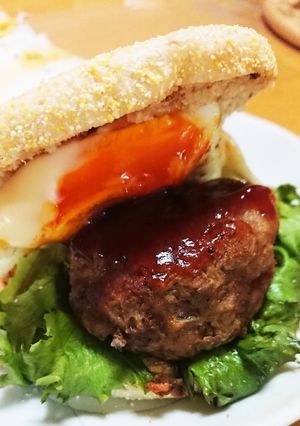 イングリッシュマフィンのとろたまバーガー-レシピのメイン写真