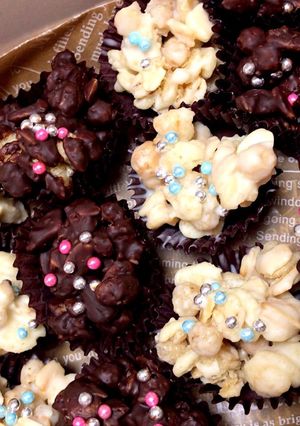 バレンタインに♫簡単大量チョコクランチ-レシピのメイン写真