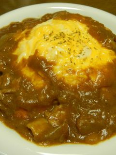 昨日のカレーリメイクで♪お手軽オムカレー-レシピのメイン写真