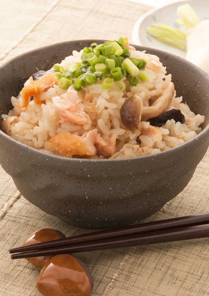 鮭ときのこの炊き込みご飯-レシピのメイン写真