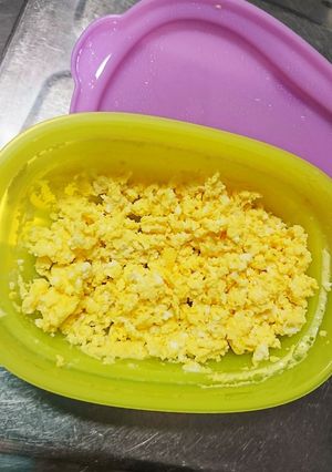 離乳食✨レンジで簡単♪全卵そぼろ✨-レシピのメイン写真