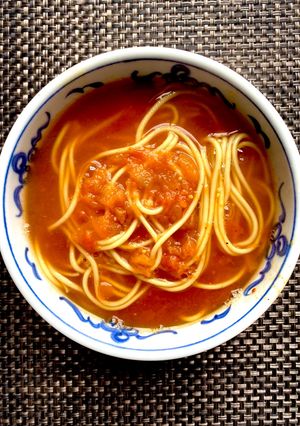鰹出汁ベースのトマトカレーそば-レシピのメイン写真