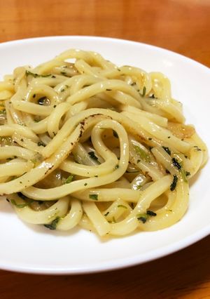 KALDIレモンソースとパクチーうどん-レシピのメイン写真