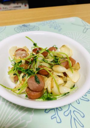 ＊百合根と豆苗のニンニクバター炒め＊-レシピのメイン写真