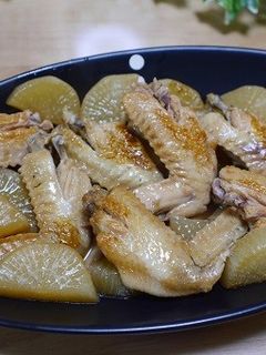 大根と鶏手羽先肉の煮物-レシピのメイン写真
