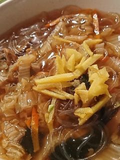 寒い冬に。たっぷり白菜と春雨のスープ-レシピのメイン写真