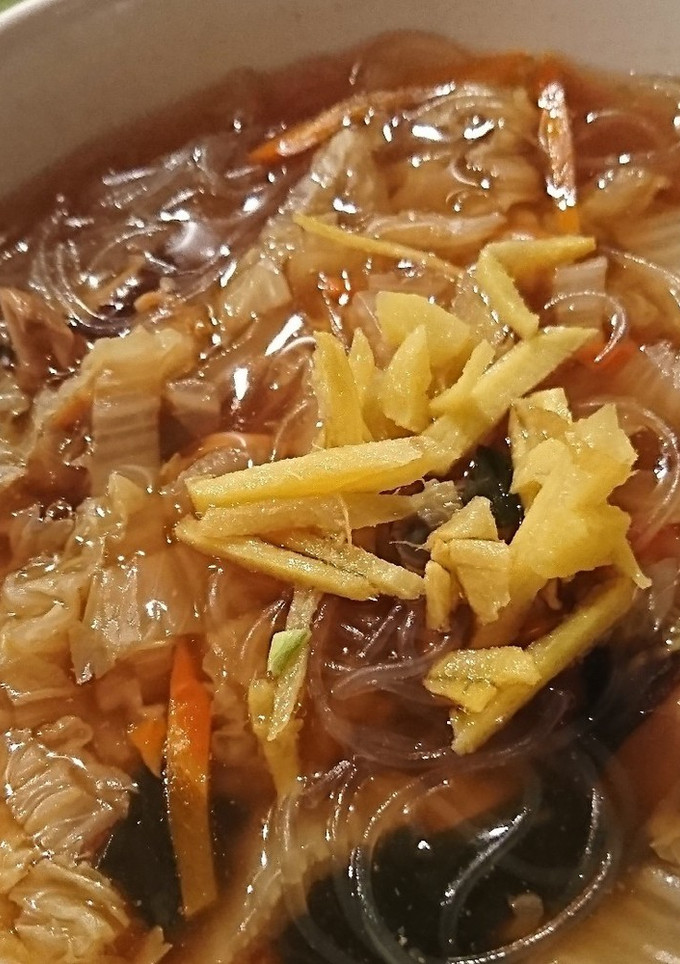 寒い冬に。たっぷり白菜と春雨のスープ-レシピのメイン写真
