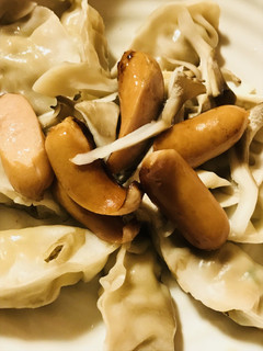 レトルト餃子●マイタケといっしょ焼き-レシピのメイン写真