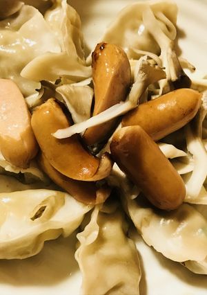 レトルト餃子●マイタケといっしょ焼き-レシピのメイン写真
