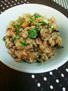 ひじき煮と切り餅で、おこわ風炊き込みご飯-レシピのメイン写真