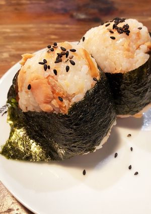 混ぜるだけの簡単シャケおにぎり-レシピのメイン写真