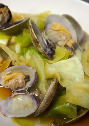 あさりとキャベツの蒸し物-レシピのメイン写真