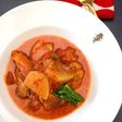蕪と鶏肉のトマトクリーム煮・白味噌仕立て