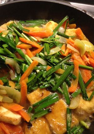 硬い豆腐はにらっと中華丼！-レシピのメイン写真