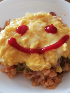 オムライス:炊飯器でケチャップライス-レシピのメイン写真