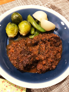牛肉の赤ワイン煮込み-レシピのメイン写真