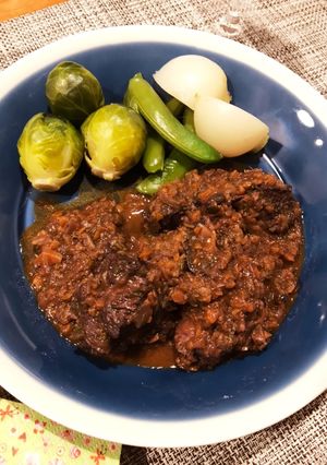 牛肉の赤ワイン煮込み-レシピのメイン写真