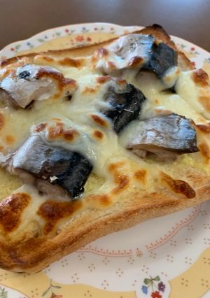 栄養満点！のせて焼くだけサバチートースト-レシピのメイン写真